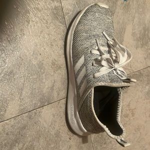 Woman’s cloud foam pure size 7